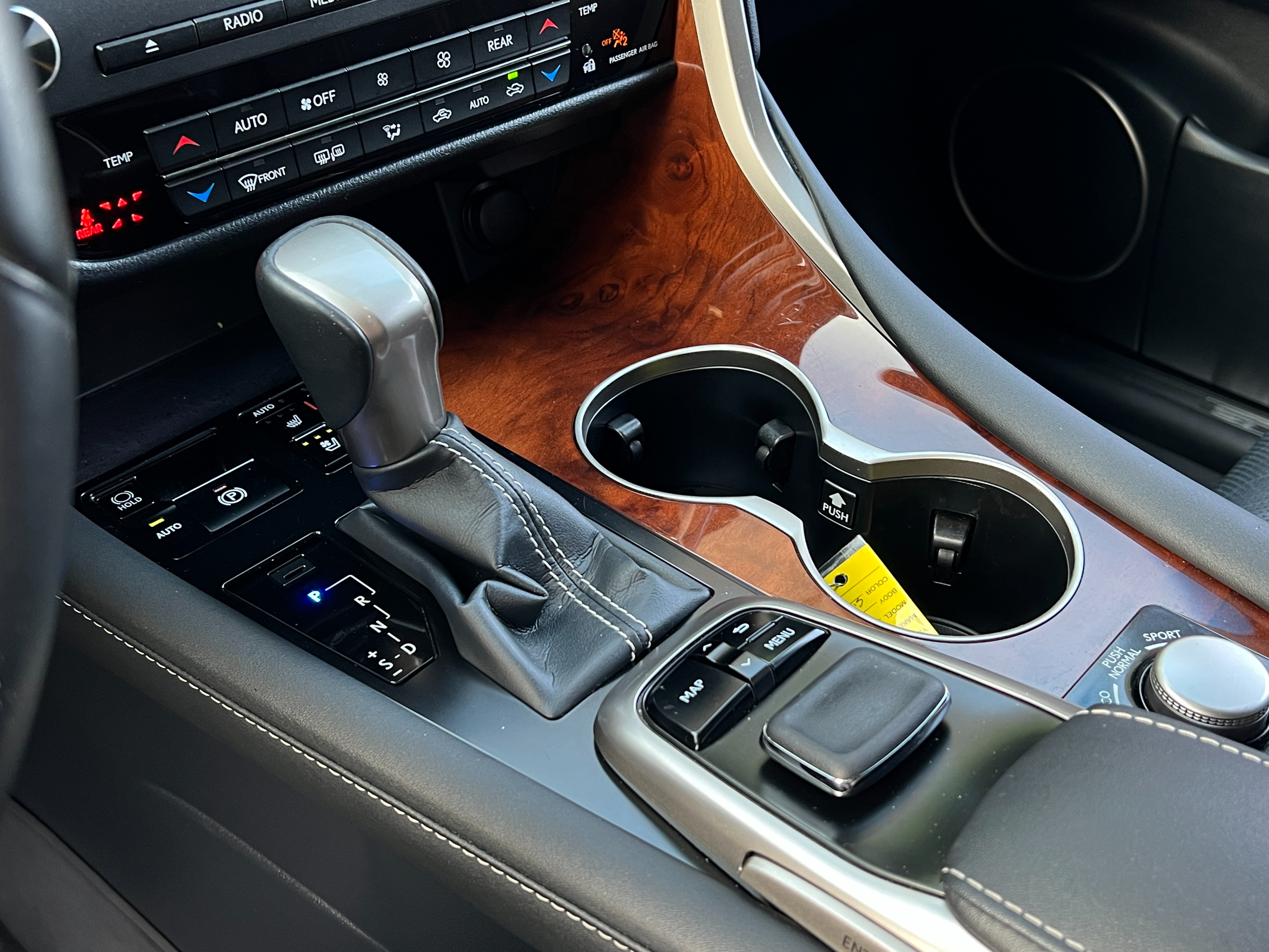 2018 Lexus RX350L | No accident  - Image 15